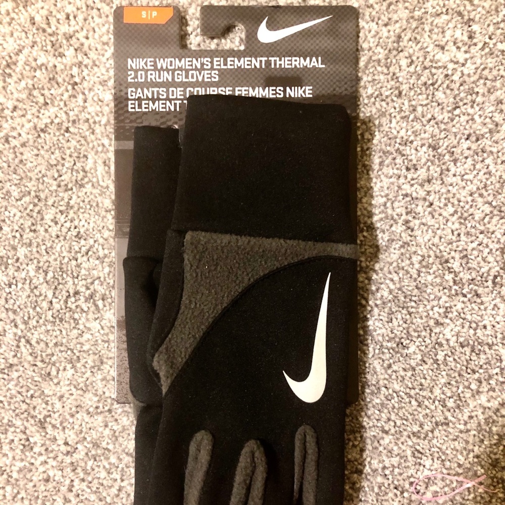 Nike Women’s Element Thermal 2.0 run gloves
